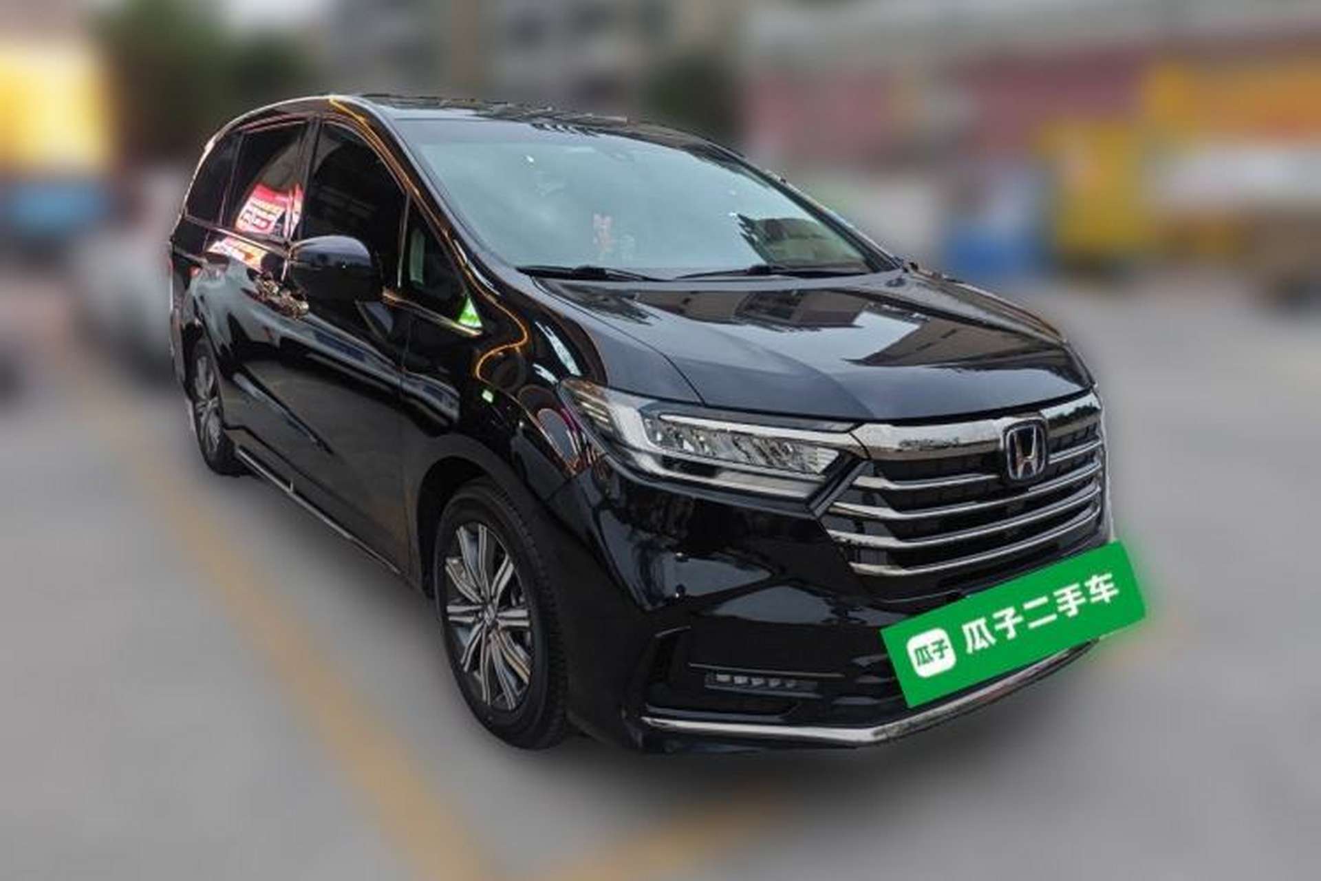 Used Honda Odyssey 2022 2.0L eHEV Sharp Smart Edition Front Right 45 Deg