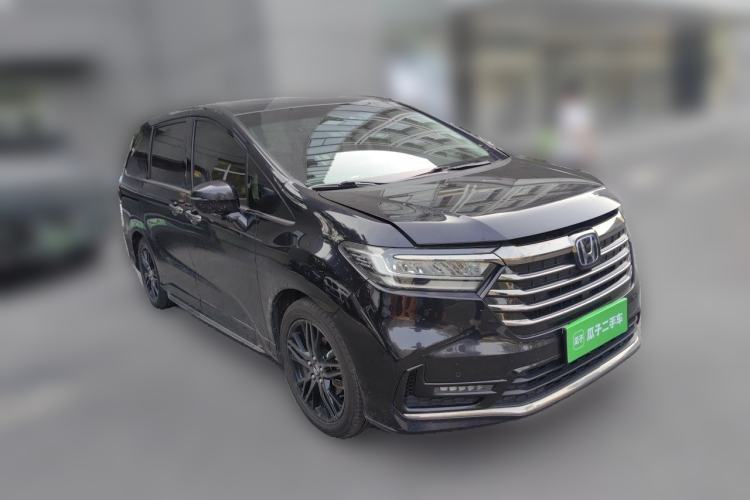 Used Honda Odyssey 2022 2.0L eHEV Sharp·Luxury Edition Front Right 45 Deg