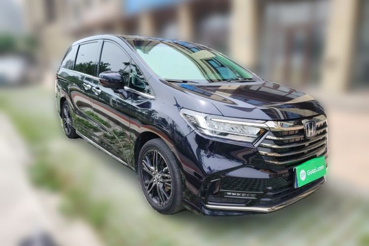 Used Honda Odyssey 2022 2.0L eHEV Sharp·Luxury Edition Front Right 45 Deg
