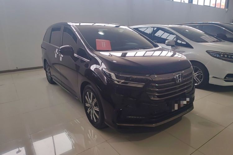 Used Honda Odyssey 2022 2.0L eHEV Sharp Enjoyment Edition Front Right 45 Deg