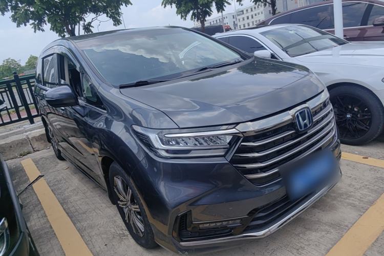 Used Honda Odyssey 2022 2.0L eHEV Sharp Enjoyment Edition Front Right 45 Deg
