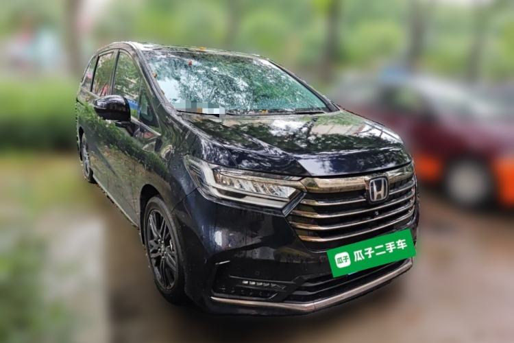 Used Honda Odyssey 2022 2.0L eHEV Sharp·Luxury Edition Front Right 45 Deg
