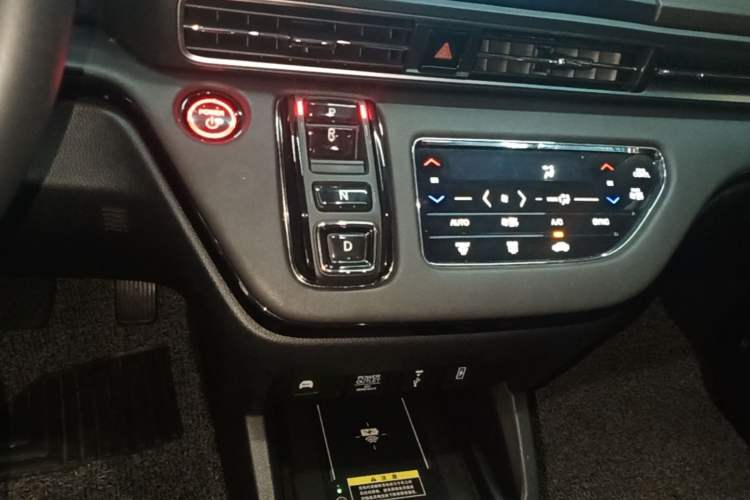 Used Honda Odyssey 2022 2.0L eHEV Sharp Enjoyment Edition Gear Lever