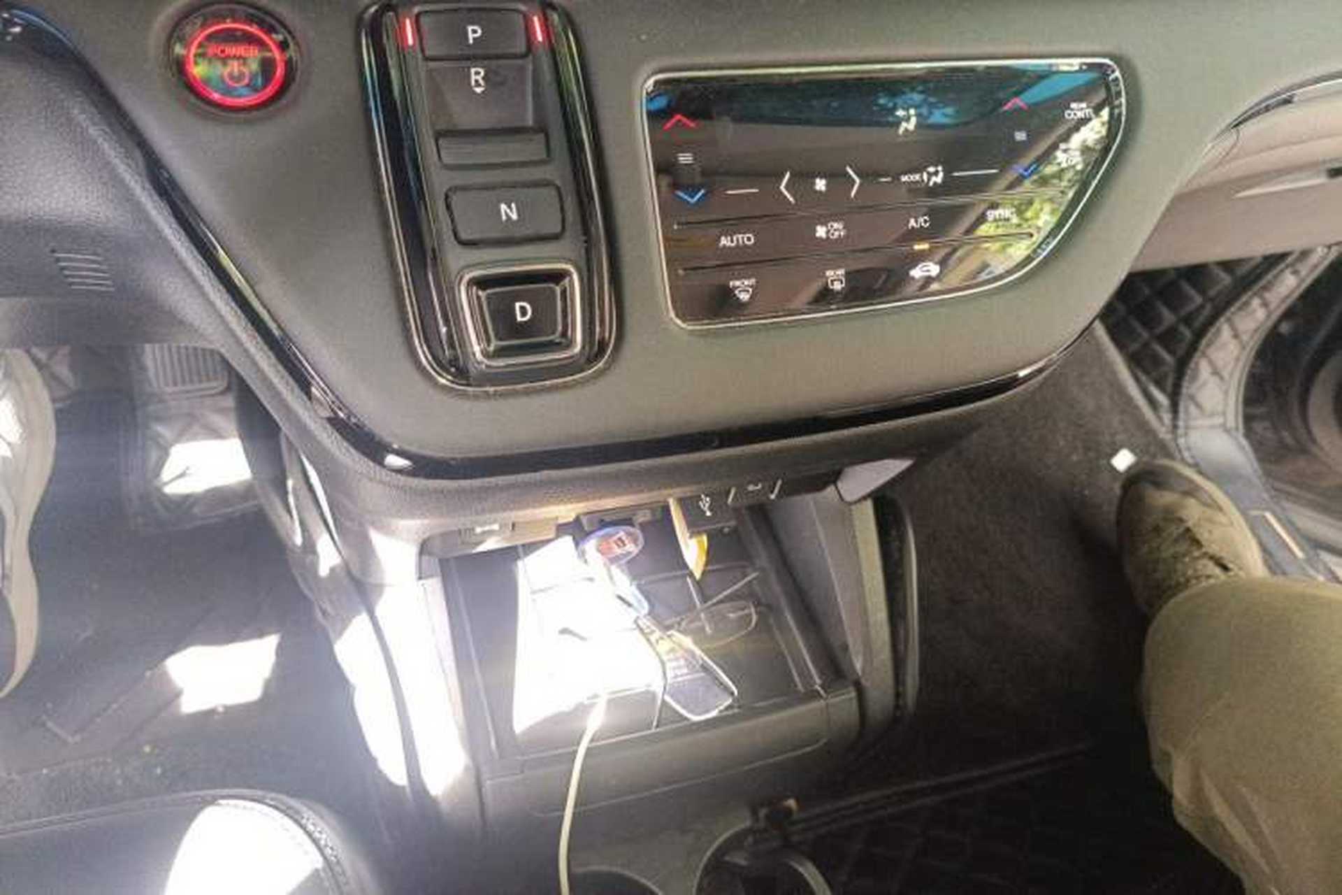 Used Honda Odyssey 2022 2.0L eHEV Sharp Enjoyment Edition Gear Lever