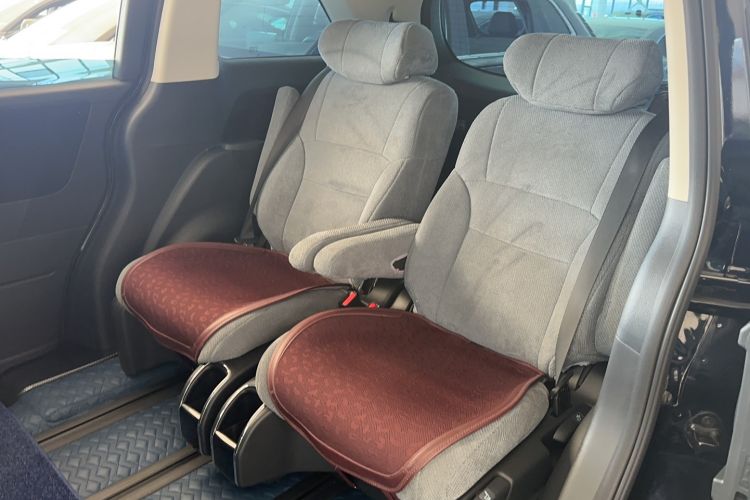 Used Honda Odyssey 2022 2.0L eHEV Sharp Enjoyment Edition Interior 6