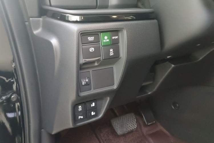 Used Honda Odyssey 2022 2.0L eHEV Sharp Enjoyment Edition Interior 8