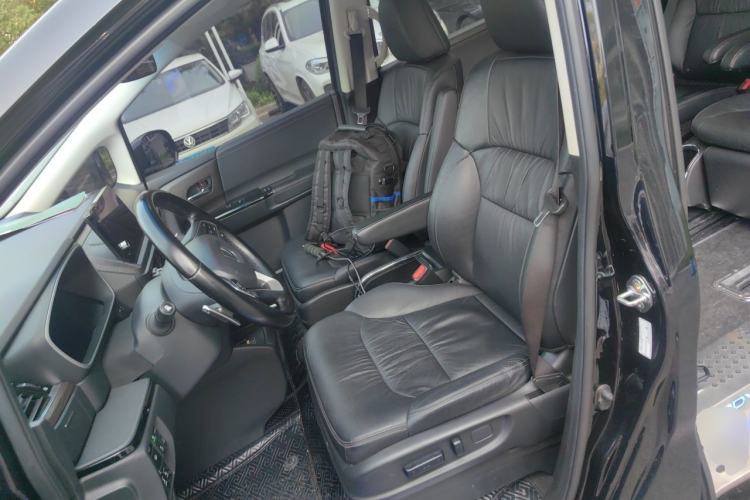 Used Honda Odyssey 2022 2.0L eHEV Sharp·Luxury Edition Left Front Seat