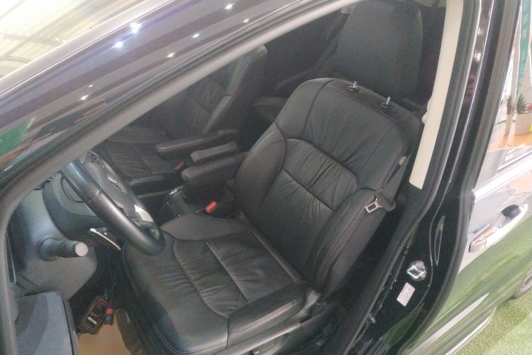 Used Honda Odyssey 2022 2.0L eHEV Sharp Enjoyment Edition Left Front Seat