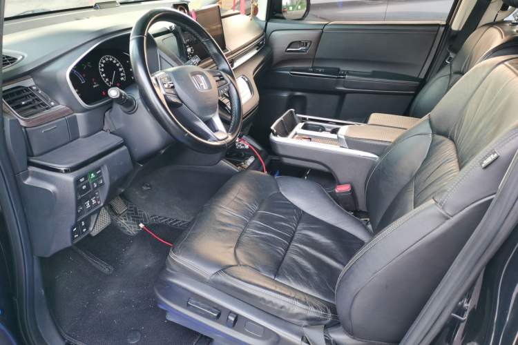 Used Honda Odyssey 2022 2.0L eHEV Sharp·Luxury Edition Left Front Seat