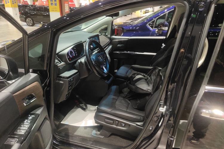 Used Honda Odyssey 2022 2.0L eHEV Sharp·Luxury Edition Left Front Seat
