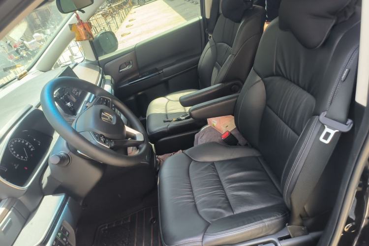 Used Honda Odyssey 2022 2.0L eHEV Sharp Smart Edition Left Front Seat