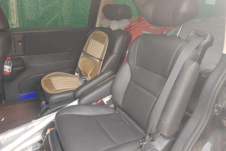 Used Honda Odyssey 2022 2.0L eHEV Sharp Smart Edition Left Rear Seat