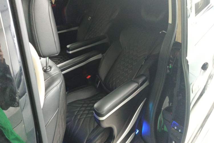 Used Honda Odyssey 2022 2.0L eHEV Sharp·Luxury Edition Left Rear Seat