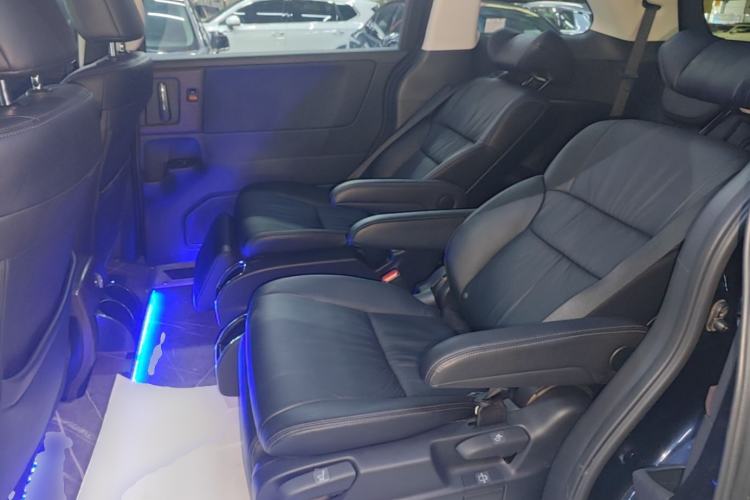 Used Honda Odyssey 2022 2.0L eHEV Sharp·Luxury Edition Left Rear Seat