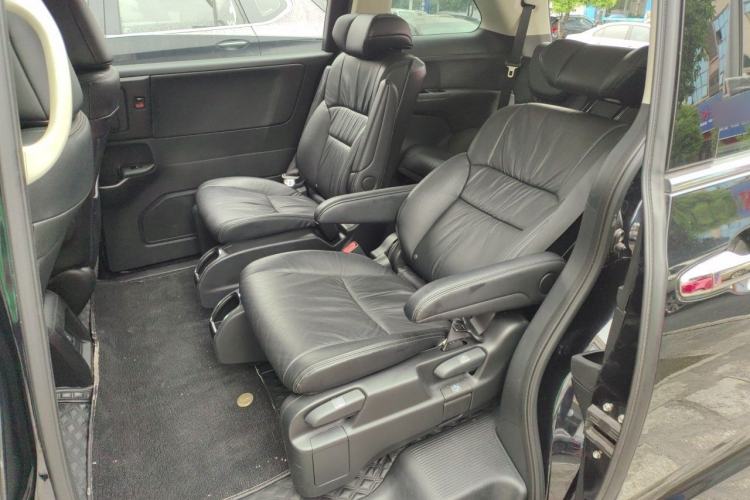 Used Honda Odyssey 2022 2.0L eHEV Sharp Smart Edition Left Rear Seat