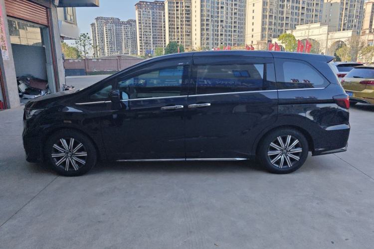 Used Honda Odyssey 2022 2.0L eHEV Sharp Enjoyment Edition Left Side