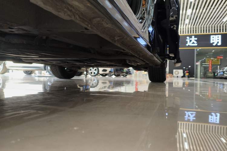 Used Honda Odyssey 2022 2.0L eHEV Sharp Enjoyment Edition Left Side Sill