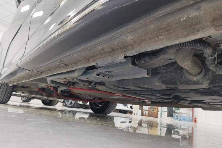Used Honda Odyssey 2022 2.0L eHEV Sharp Enjoyment Edition Left Side Sill