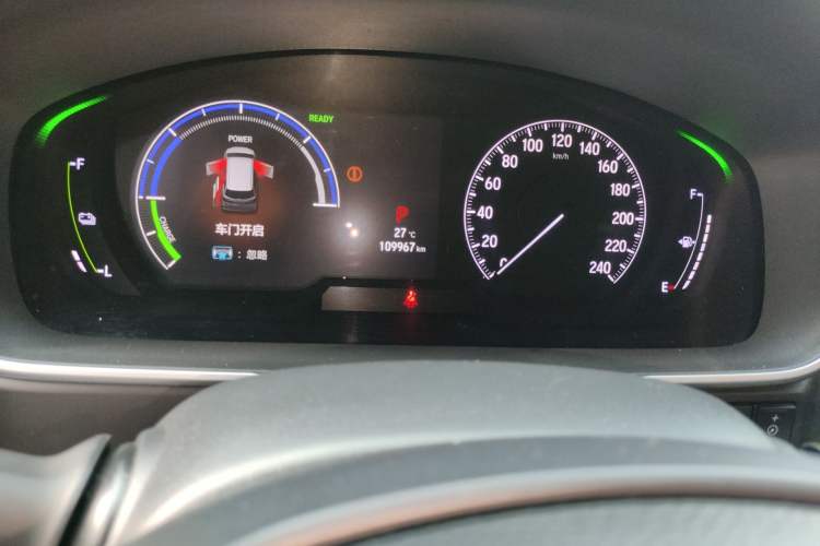 Used Honda Odyssey 2022 2.0L eHEV Sharp Supreme Edition Odometer Close Up