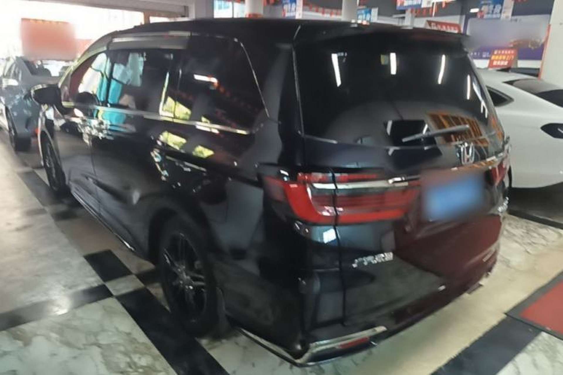 Used Honda Odyssey 2022 2.0L eHEV Sharp·Luxury Edition Rear Left 45 Deg