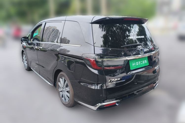 Used Honda Odyssey 2022 2.0L eHEV Prestige Four-Seater Edition Rear Left 45 Deg