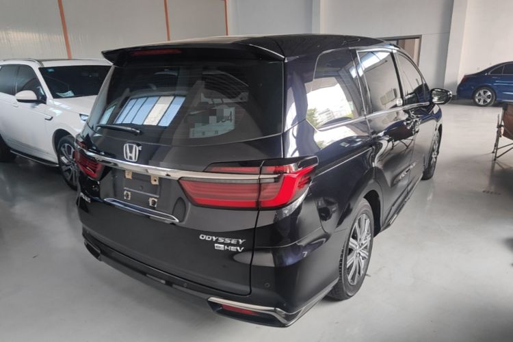 Used Honda Odyssey 2022 2.0L eHEV Sharp Enjoyment Edition Rear Right 45 Deg