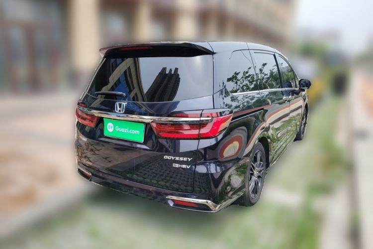 Used Honda Odyssey 2022 2.0L eHEV Sharp·Luxury Edition Rear Right 45 Deg