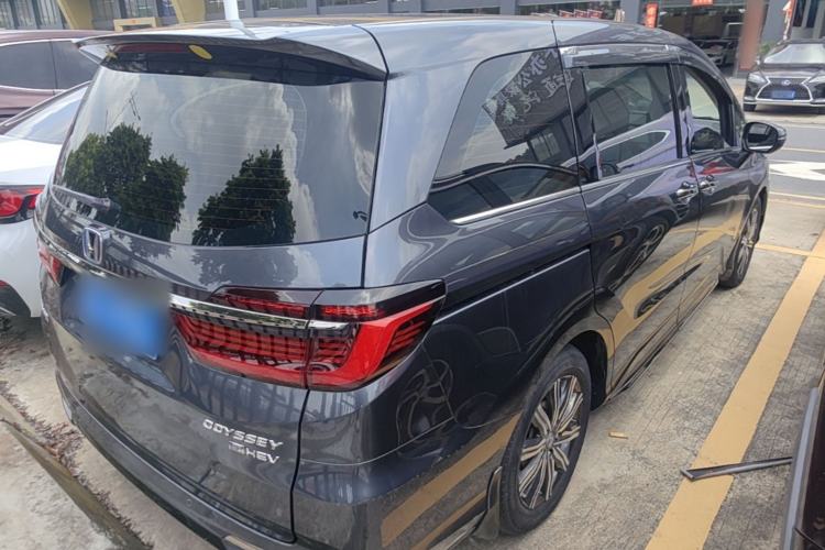 Used Honda Odyssey 2022 2.0L eHEV Sharp Enjoyment Edition Rear Right 45 Deg