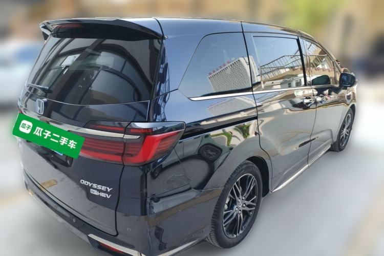 Used Honda Odyssey 2022 2.0L eHEV Sharp Supreme Edition Rear Right 45 Deg
