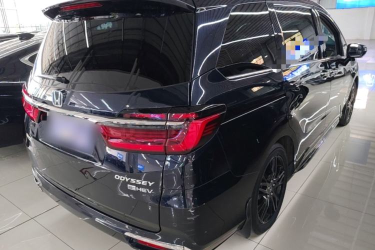 Used Honda Odyssey 2022 2.0L eHEV Sharp·Luxury Edition Rear Right 45 Deg
