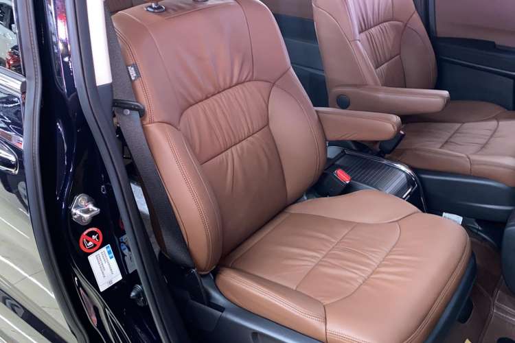 Used Honda Odyssey 2022 2.0L eHEV Sharp·Luxury Edition Right Front Seat