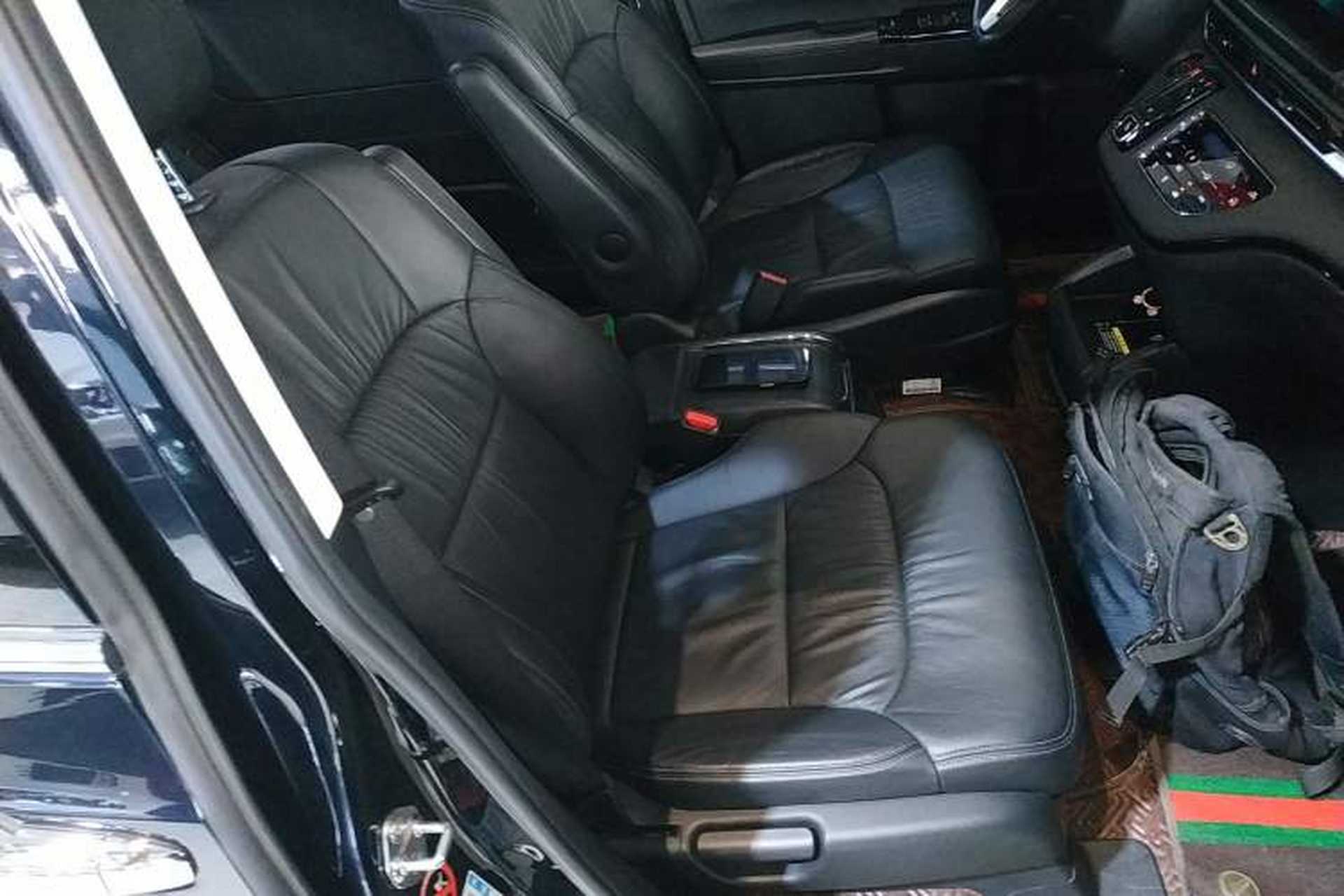 Used Honda Odyssey 2022 2.0L eHEV Sharp Enjoyment Edition Right Front Seat