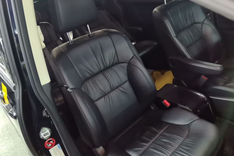 Used Honda Odyssey 2022 2.0L eHEV Sharp Enjoyment Edition Right Front Seat