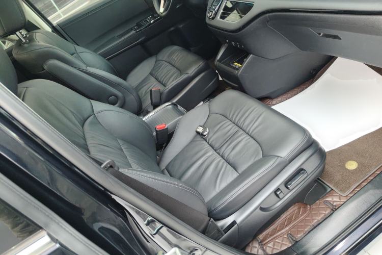 Used Honda Odyssey 2022 2.0L eHEV Sharp·Luxury Edition Right Front Seat