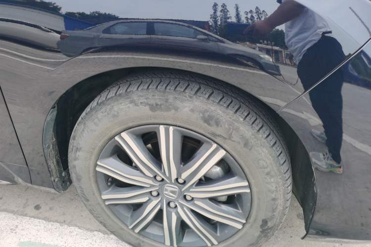 Used Honda Odyssey 2022 2.0L eHEV Sharp Enjoyment Edition Right Front Wheel Hub