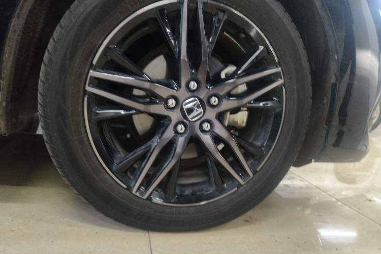 Used Honda Odyssey 2022 2.0L eHEV Sharp Supreme Edition Right Front Wheel Hub