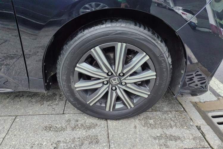 Used Honda Odyssey 2022 2.0L eHEV Sharp Smart Edition Right Front Wheel Hub