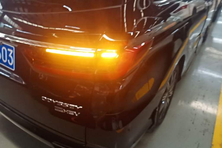 Used Honda Odyssey 2022 2.0L eHEV Sharp Enjoyment Edition Right Rear Taillight
