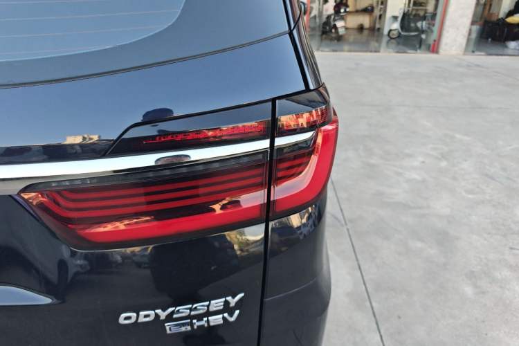 Used Honda Odyssey 2022 2.0L eHEV Sharp Enjoyment Edition Right Rear Taillight