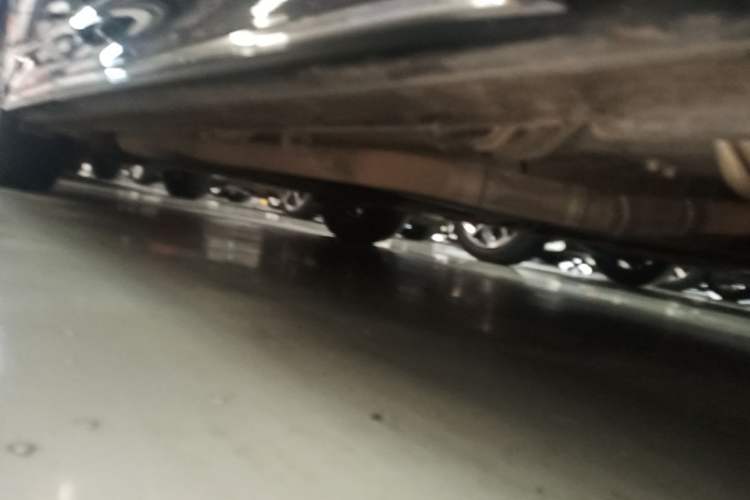 Used Honda Odyssey 2022 2.0L eHEV Sharp Enjoyment Edition Right Side Sill