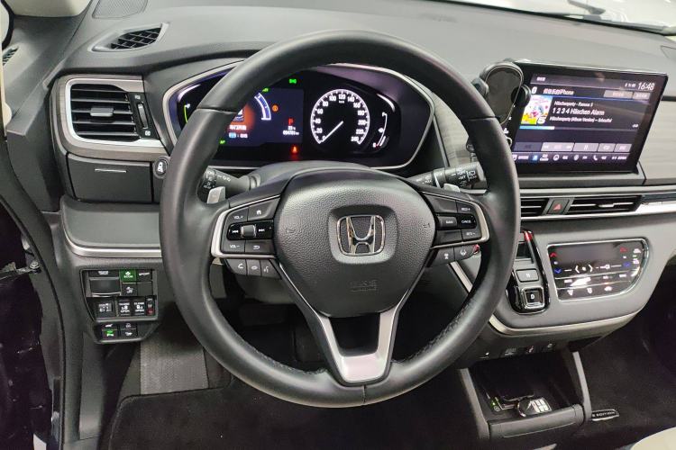 Used Honda Odyssey 2022 2.0L eHEV Prestige Four-Seater Edition Steering Wheel