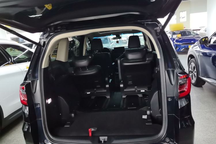 Used Honda Odyssey 2022 2.0L eHEV Sharp Enjoyment Edition Trunk