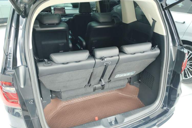 Used Honda Odyssey 2022 2.0L eHEV Sharp·Luxury Edition Trunk