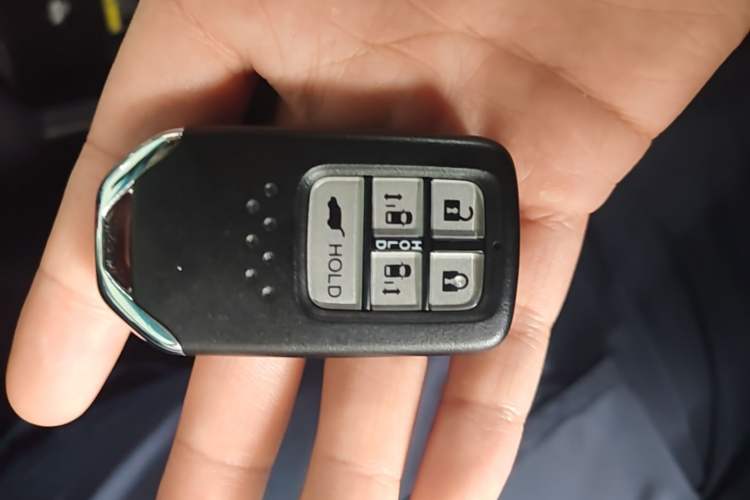 Used Honda Odyssey 2022 2.0L eHEV Sharp Enjoyment Edition Vehicle Key