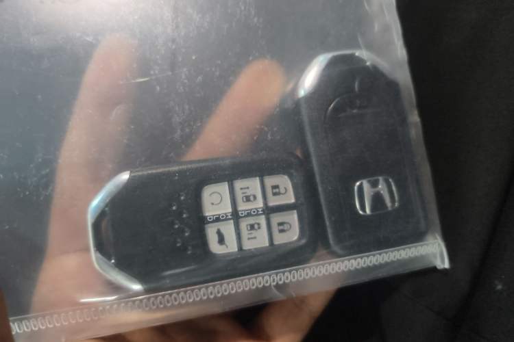 Used Honda Odyssey 2022 2.0L eHEV Sharp Supreme Edition Vehicle Key