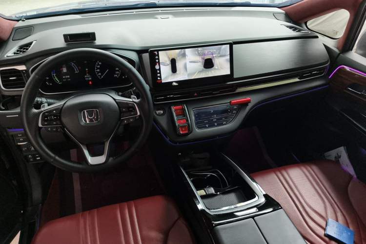 Used Honda Odyssey 2022 2.0L eHEV Sharp Smart Edition Center Console