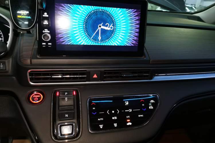 Used Honda Odyssey 2022 2.0L eHEV Sharp·Luxury Edition Audio And AC Panel
