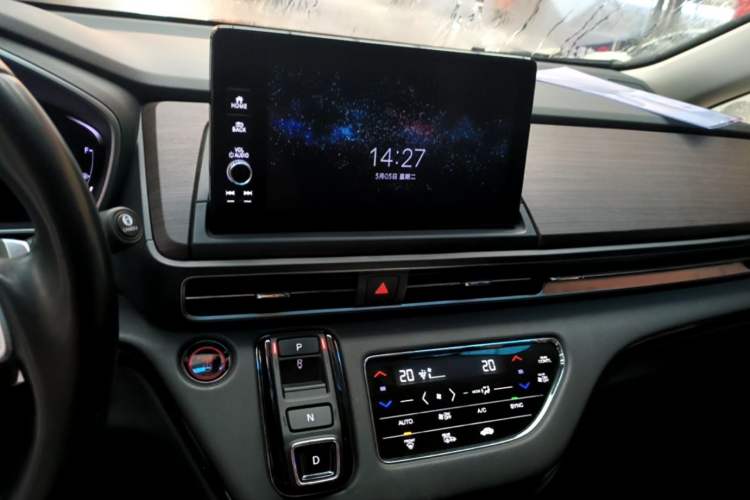 Used Honda Odyssey 2022 2.0L eHEV Sharp Supreme Edition Audio And AC Panel