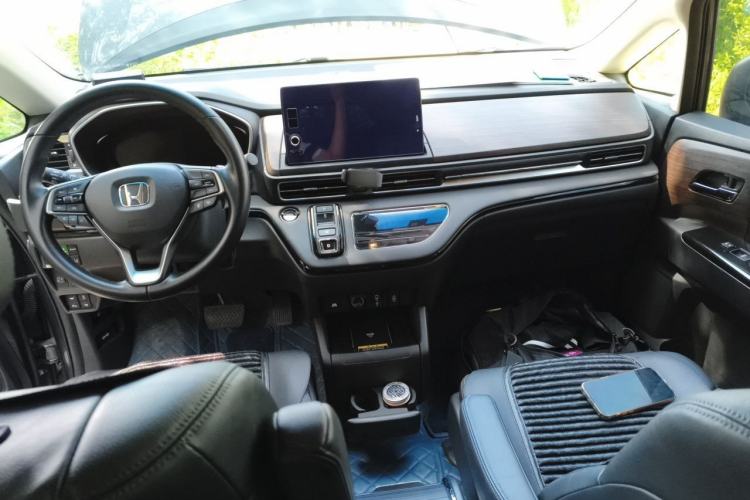 Used Honda Odyssey 2022 2.0L eHEV Sharp·Luxury Edition Center Console