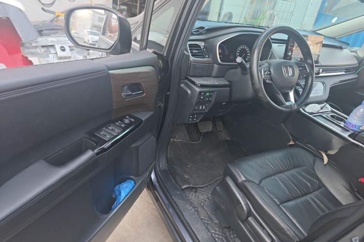 Used Honda Odyssey 2022 2.0L eHEV Sharp Smart Edition Driver Seat
